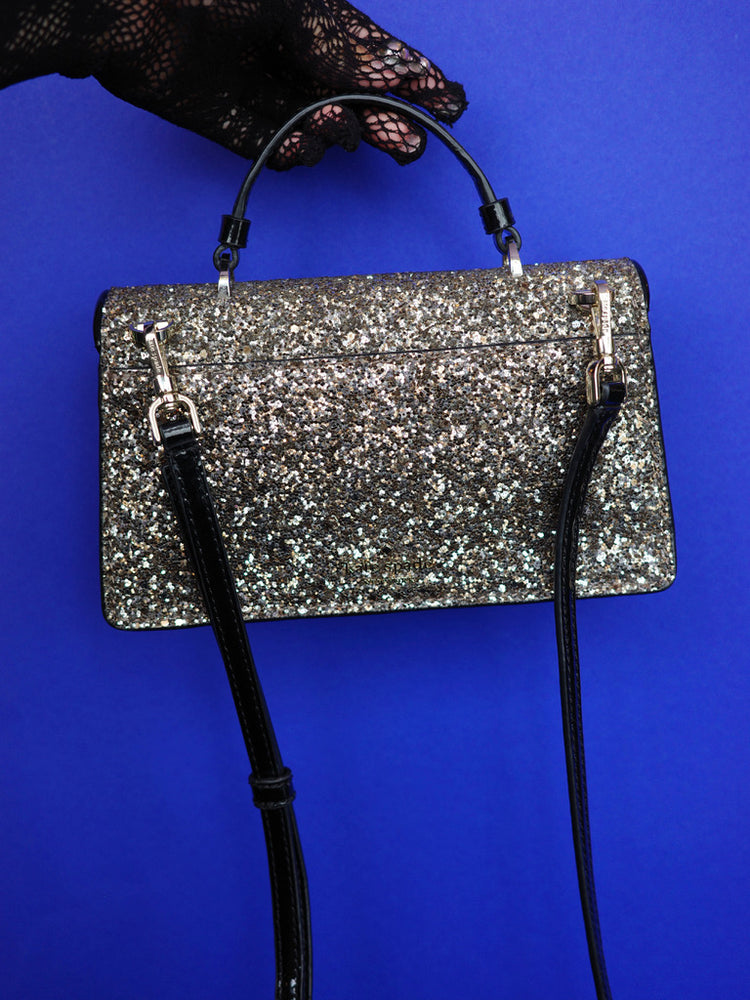 
                      
                        KATE SPADE グリッターエナメルハンドバッグ
                      
                    