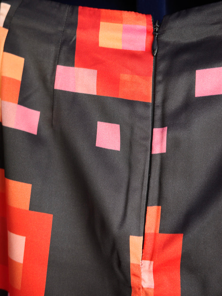 
                      
                        MARNI レトロモダン柄スカート
                      
                    