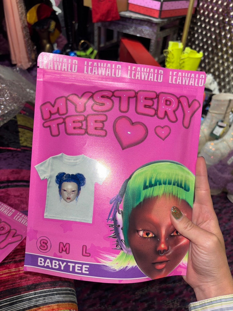 
                      
                        【予約販売】LEAWALD Mystery baby tee
                      
                    