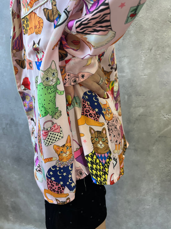 【Used】<br>ユニークキャットパジャマシャツ