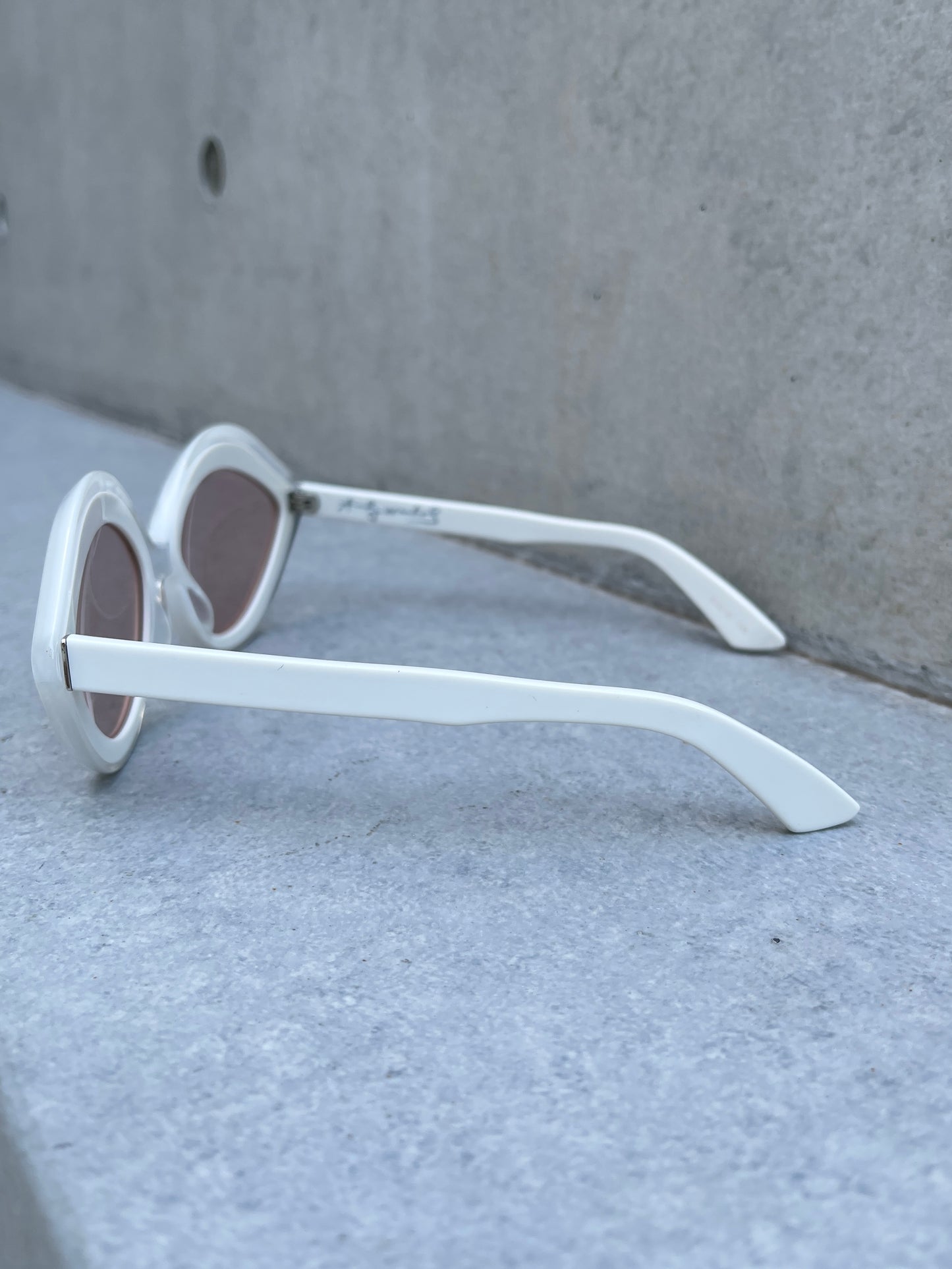 【Used】<br>"SUPER×ANDY WARHOL"ピンクレンズサングラス