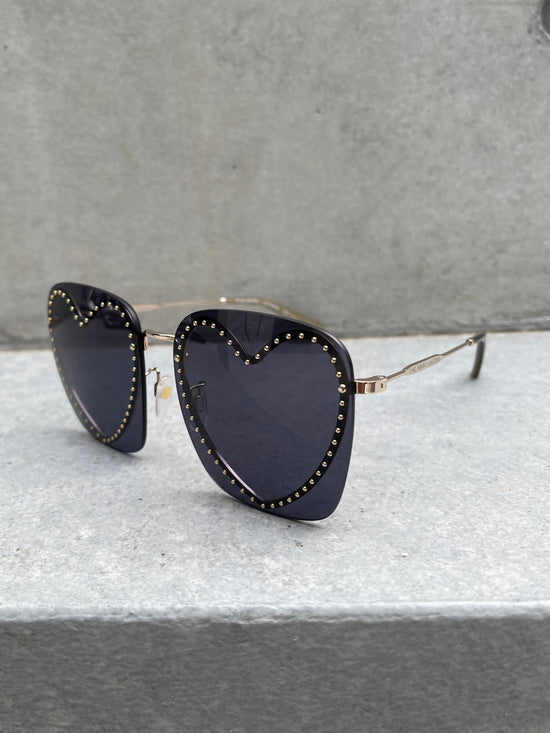 【Used】<br>"Marc Jacobs"メタルハートスクエアサングラス