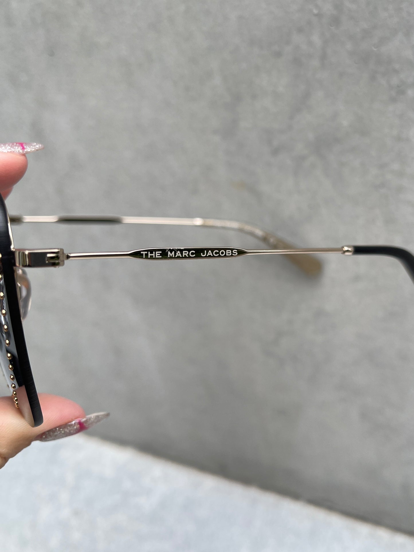 【Used】<br>"Marc Jacobs"メタルハートスクエアサングラス