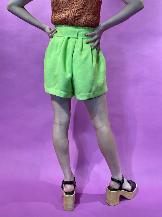 【Used】<br>ライムグリーンベルト付きリネンショートパンツ