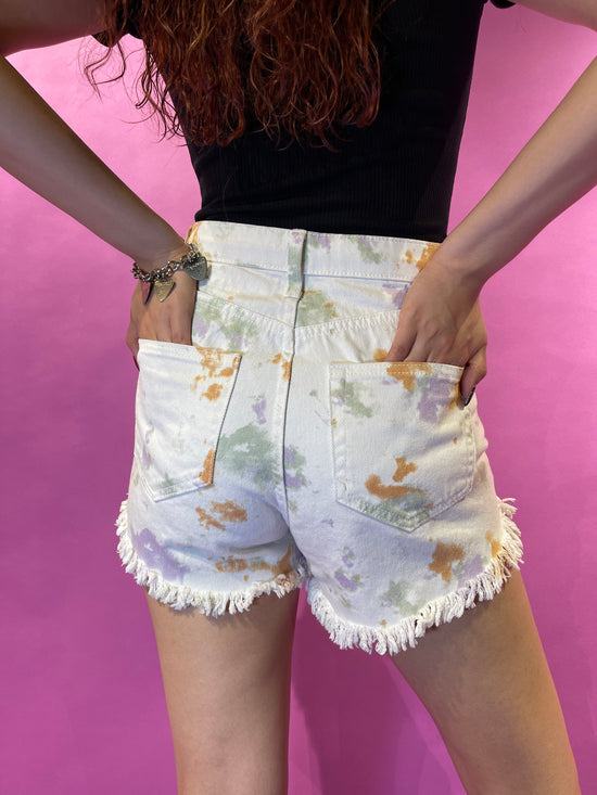 【Used】<br>タイダイ模様デニムショートパンツ