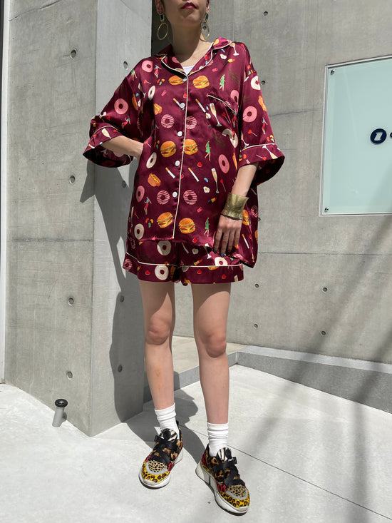 【Used】<br>ユニーク柄シルクパジャマセットアップ