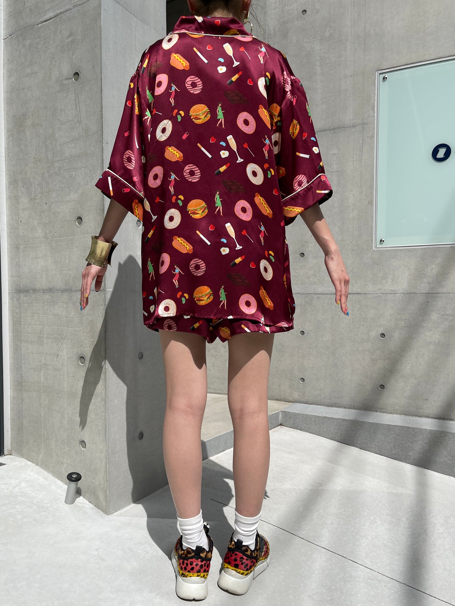 【Used】<br>ユニーク柄シルクパジャマセットアップ