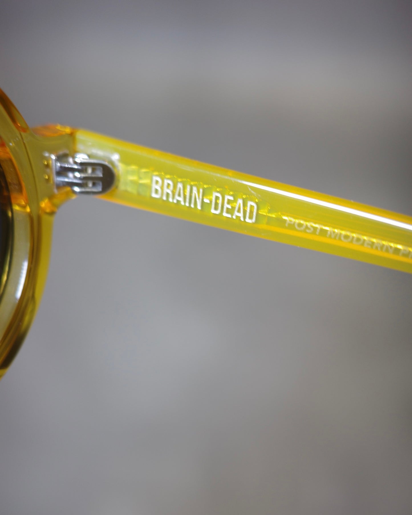【Used】<br>"BRAIN DEAD"<br>イエローフレームサングラス