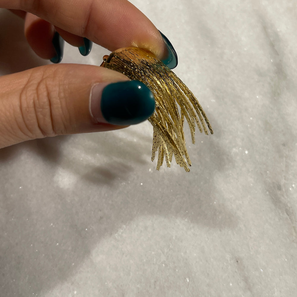 
                      
                        ディスコデザインピアス
                      
                    