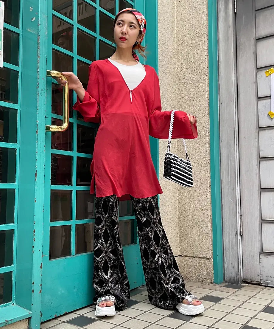 【Vintage】レトロデザインシルクスカーフ