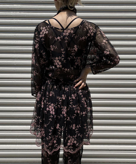 【Vintage】フローラル刺繍入りシースルーデザインセットアップ