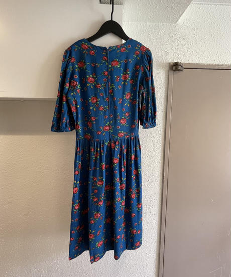 【Vintage】<br>Rose Print Puff Sleeve Dress
