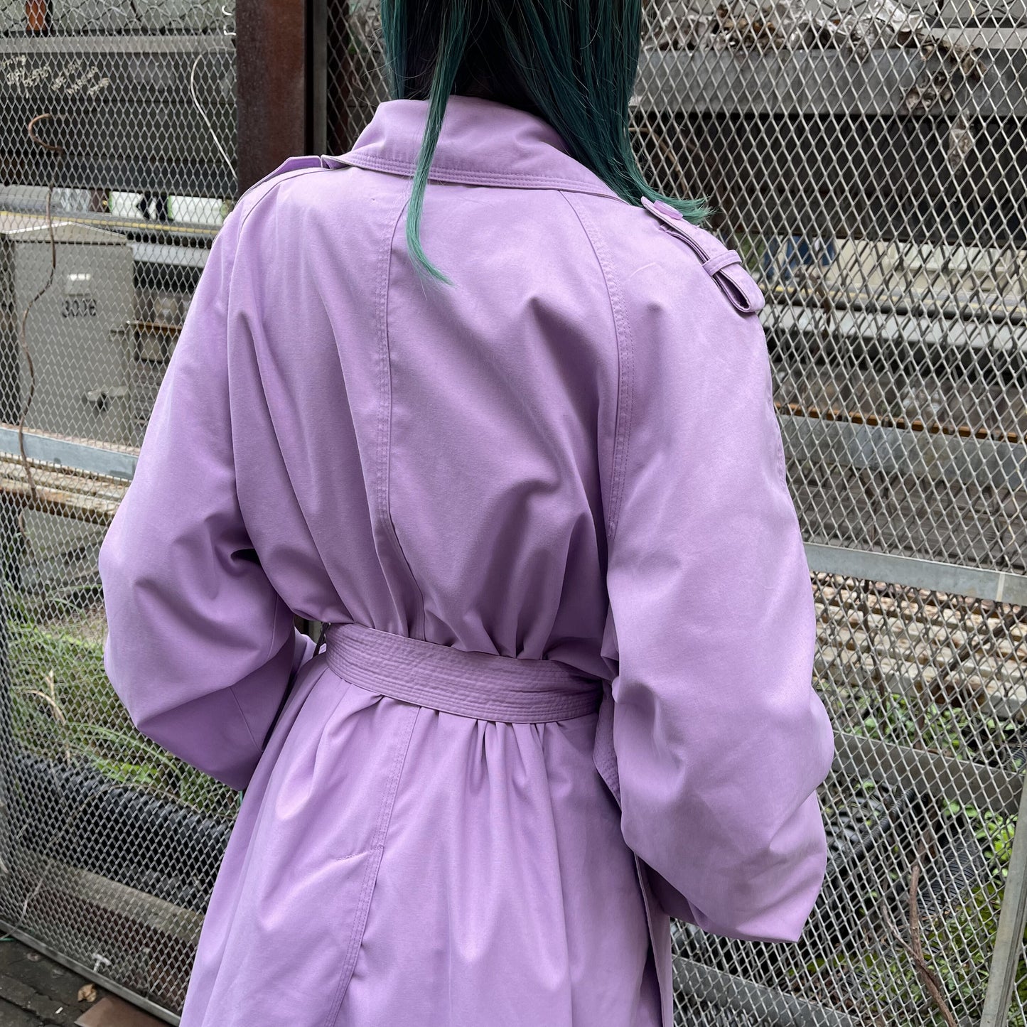 【Used】ラベンダートレンチコート
