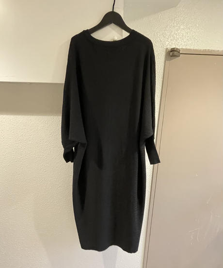 【migration】<br>Vネックコットンワンピース