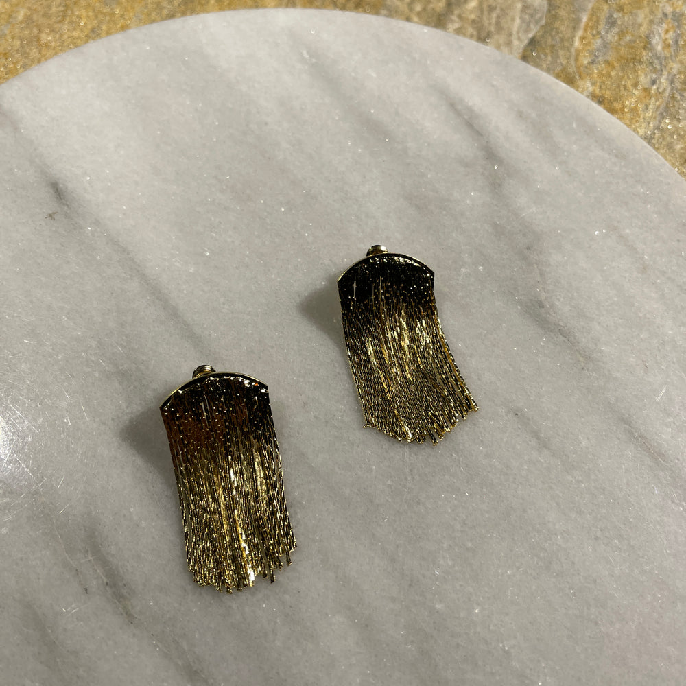 
                      
                        ディスコデザインピアス
                      
                    