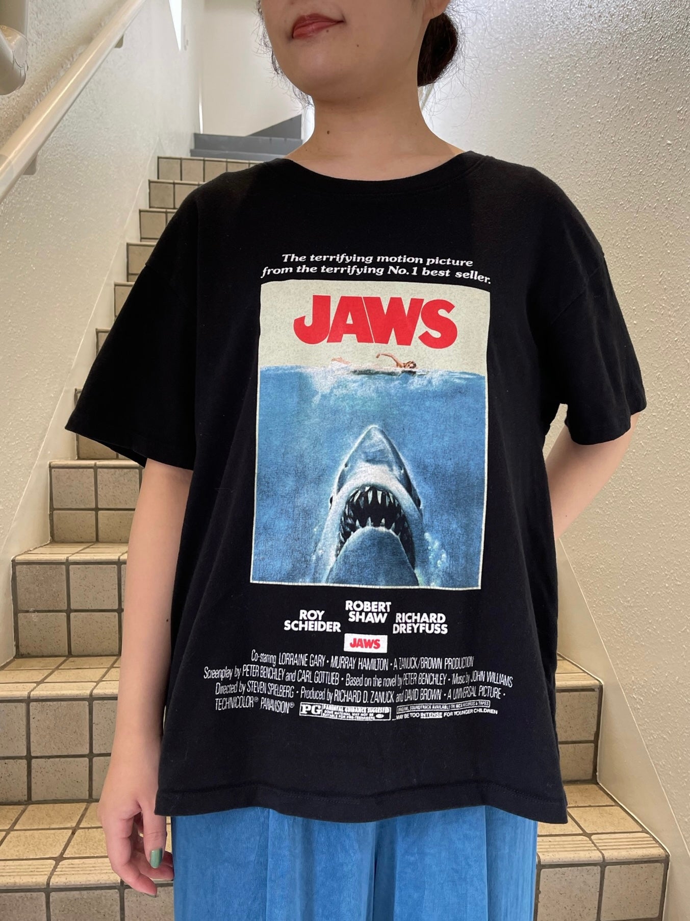 いつでもポイント10倍 JAWS Ｔシャツ - 通販 - mateinbox.com.br